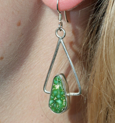 Simple and Elegant Green Turquoise Earrings
